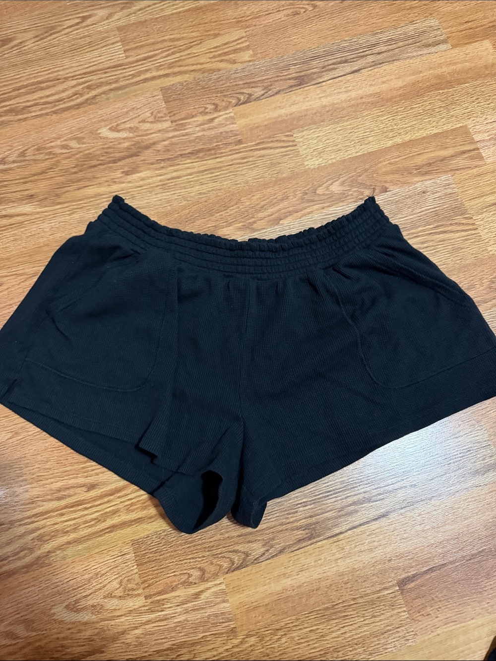 Black Ribbed Athletic Shorts with Elastic Waist